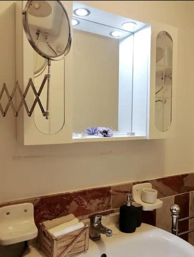Maya'S Apartment Close To Ballaro Market And Central Station Palermo Luaran gambar