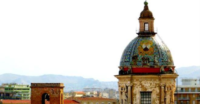 Maya'S Apartment Close To Ballaro Market And Central Station Palermo Luaran gambar